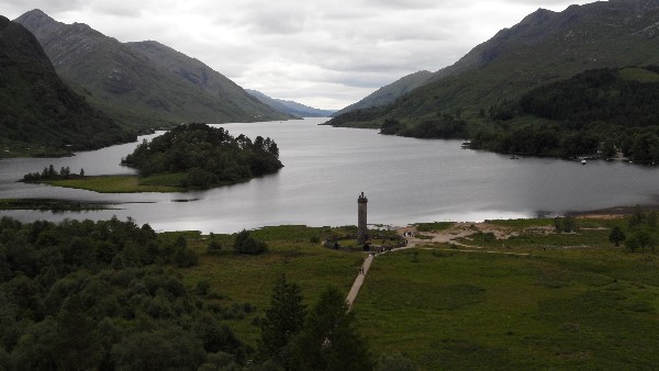 Higlands a typické jezero, gaelsky Loch