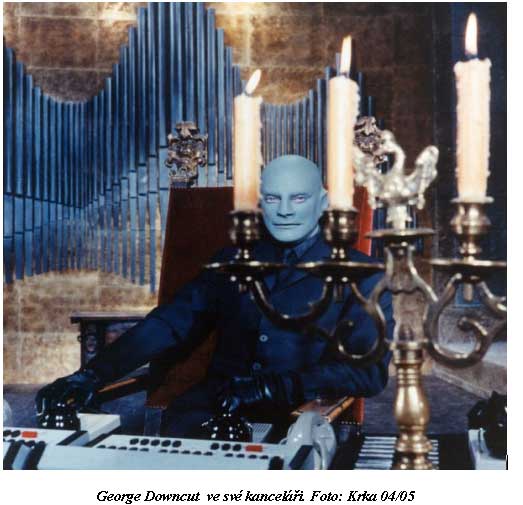 George Downcut  ve své kanceláři. Foto: Krka 04/05